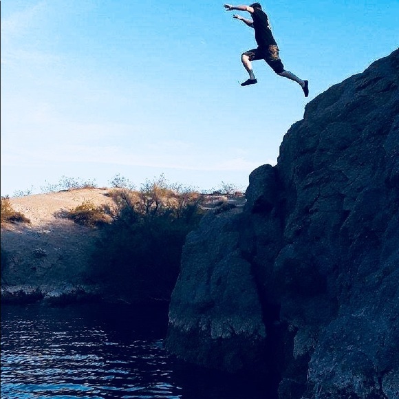 Meet your Posher, Hunter - Picture 4 of 4